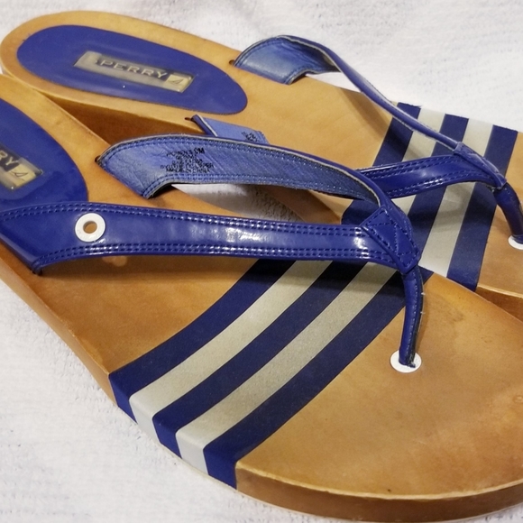 Sperry Topsider sandals sz 9 - Picture 1 of 3